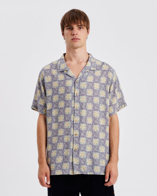 Critical Slide Toby Resort Shirt